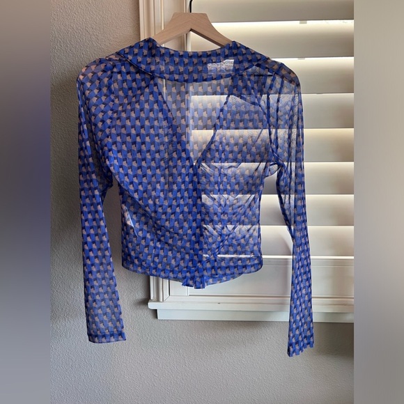 Anthropologie Maeve Sheer Ruched Buttondown Blouse - Picture 7 of 9